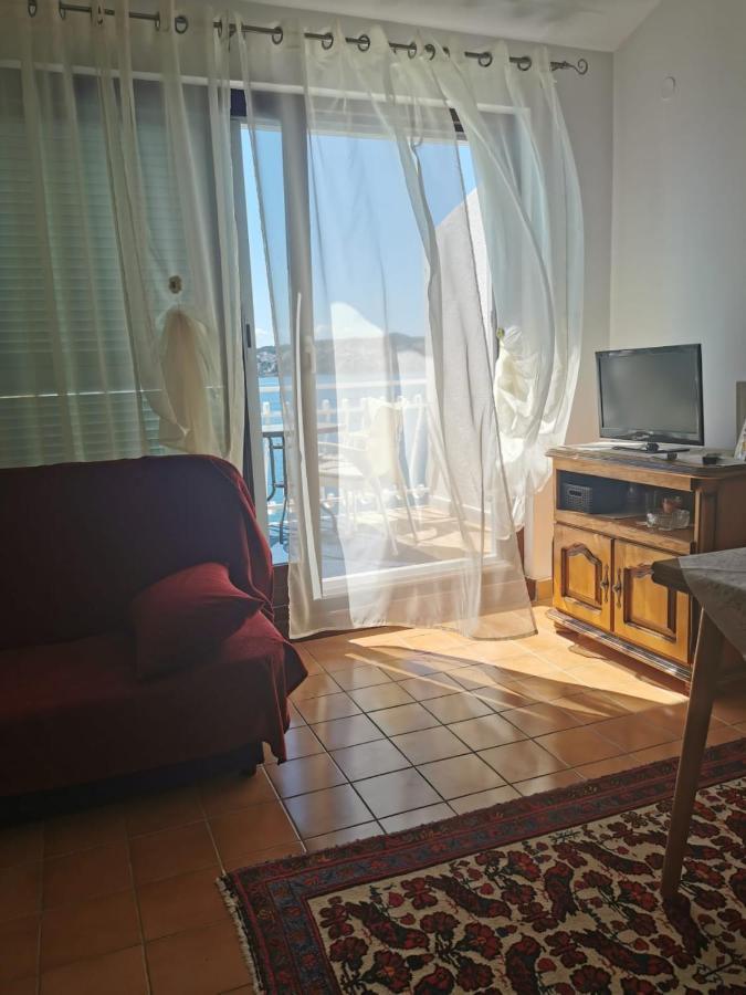 Apartmani Beba Трогір Екстер'єр фото