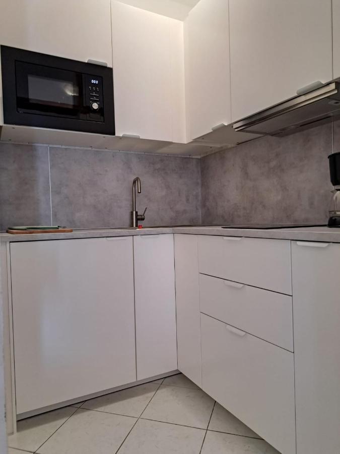 Apartmani Beba Трогір Екстер'єр фото